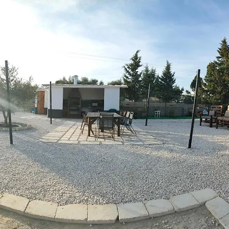 Con Piscina Climatizada Y Barbacoa A 10 Km De Alicante Y Playas, 3000 M2 De Terreno Villa *