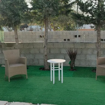 Villa Con Piscina Climatizada Y Barbacoa A 10 Km De Alicante Y Playas, 3000 M2 De Terreno *
