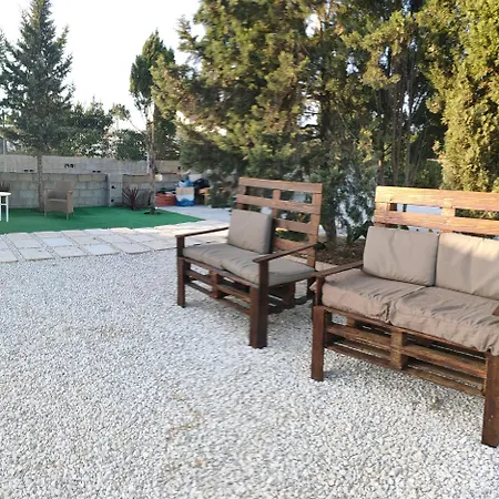 Con Piscina Climatizada Y Barbacoa A 10 Km De Alicante Y Playas, 3000 M2 De Terreno Villa