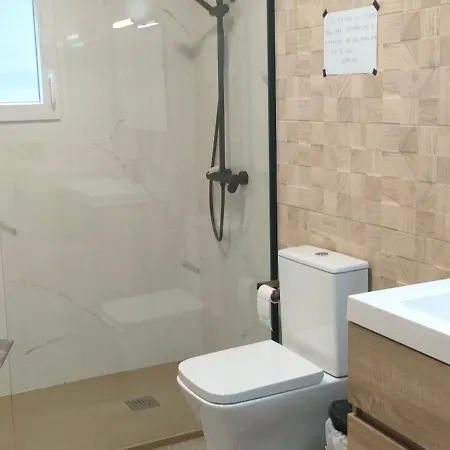 Villa Con Piscina Climatizada Y Barbacoa A 10 Km De Alicante Y Playas, 3000 M2 De Terreno Elche